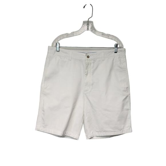 Club Room Men’s Flat Front White Chino Shorts size 34 inseam 10" - Picture 1 of 7